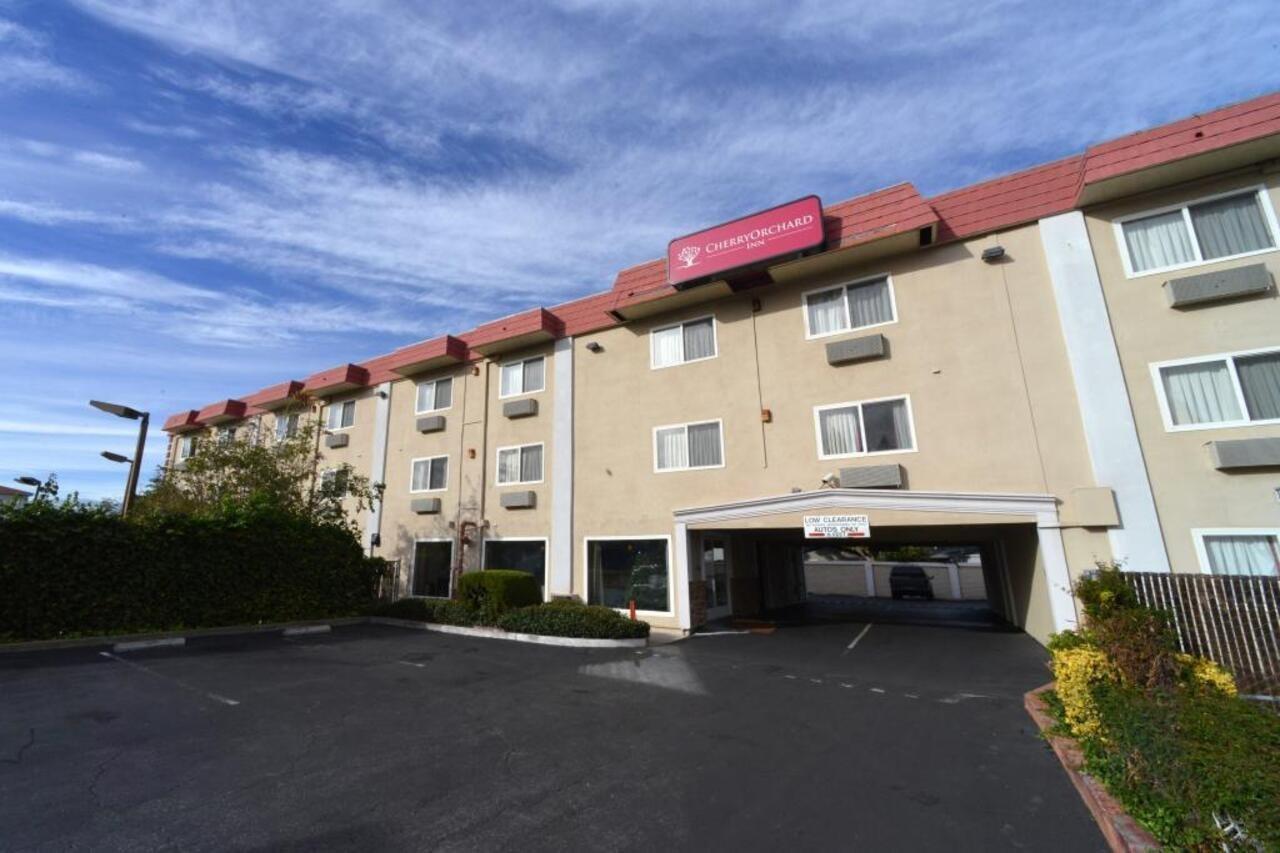 Cherry Orchard Inn Sunnyvale Exterior photo